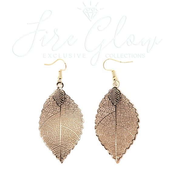 Boho Chic Gold Tone Filigree Leaf Earrings - Picture 8 of 8